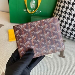 Authentic Goyard Victorie Bifold Wallet in Wine Red Goyardine With Box-Like New